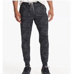 VUORI Sunday Performance Jogger Mens Camo Everyday Athleisure Medium